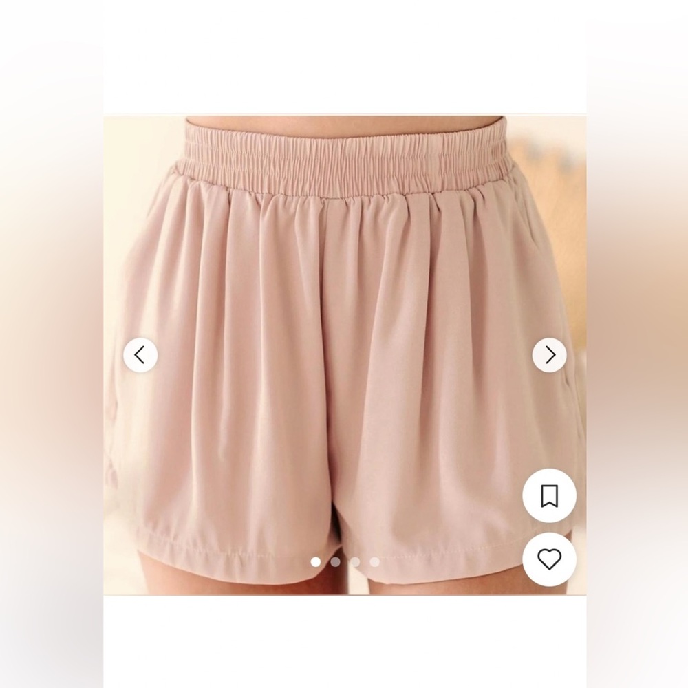 Express Brand High-Waist Elastic Flowy Shorts in Taupe